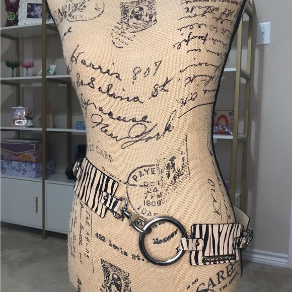 Y2K Carmen Steffens Zebra Print Adjustable Belt - Picture 3 of 8